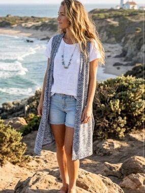 Lularoe Navy Blue and White Sleeveless Knit Cardigan
